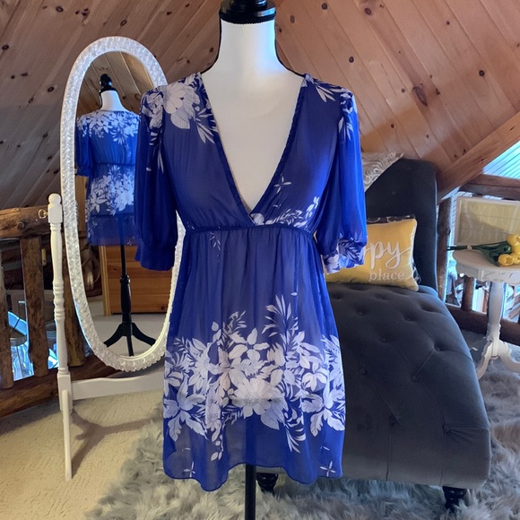 Tops - Sheer blouse